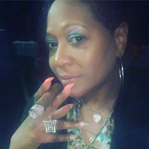 Meet your Posher, Nikki